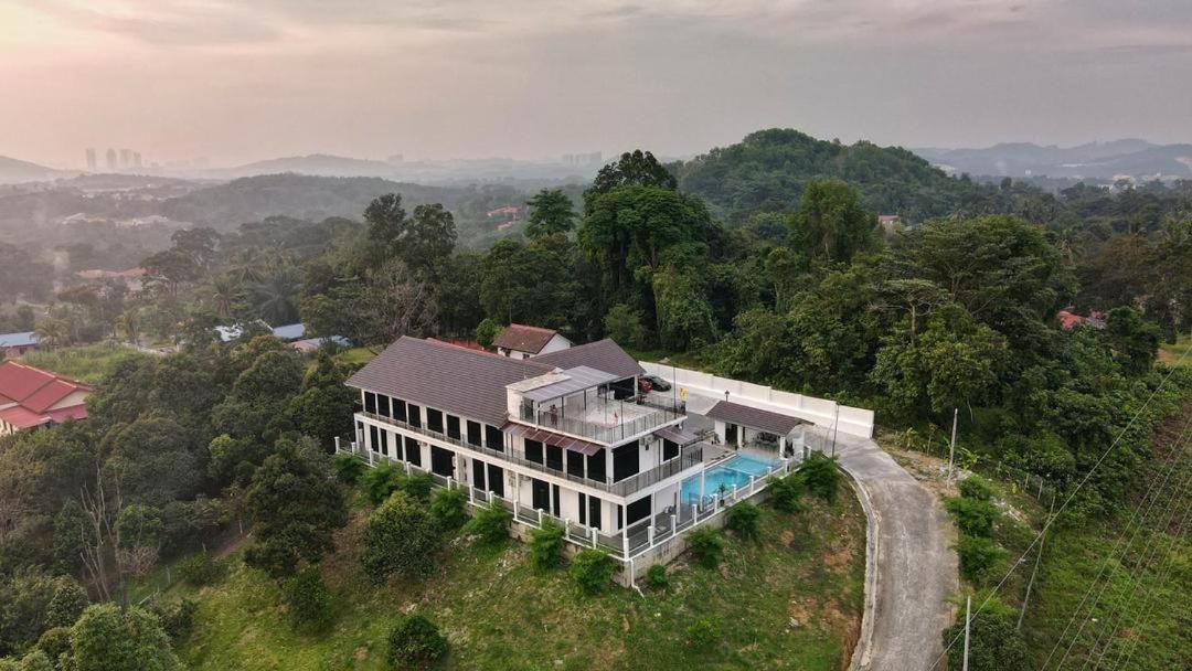 Jenderam Hill Villa Sepang Exterior photo